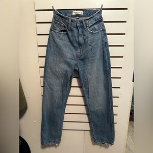 Abercrombie & fitch ankle straight ultra high rise